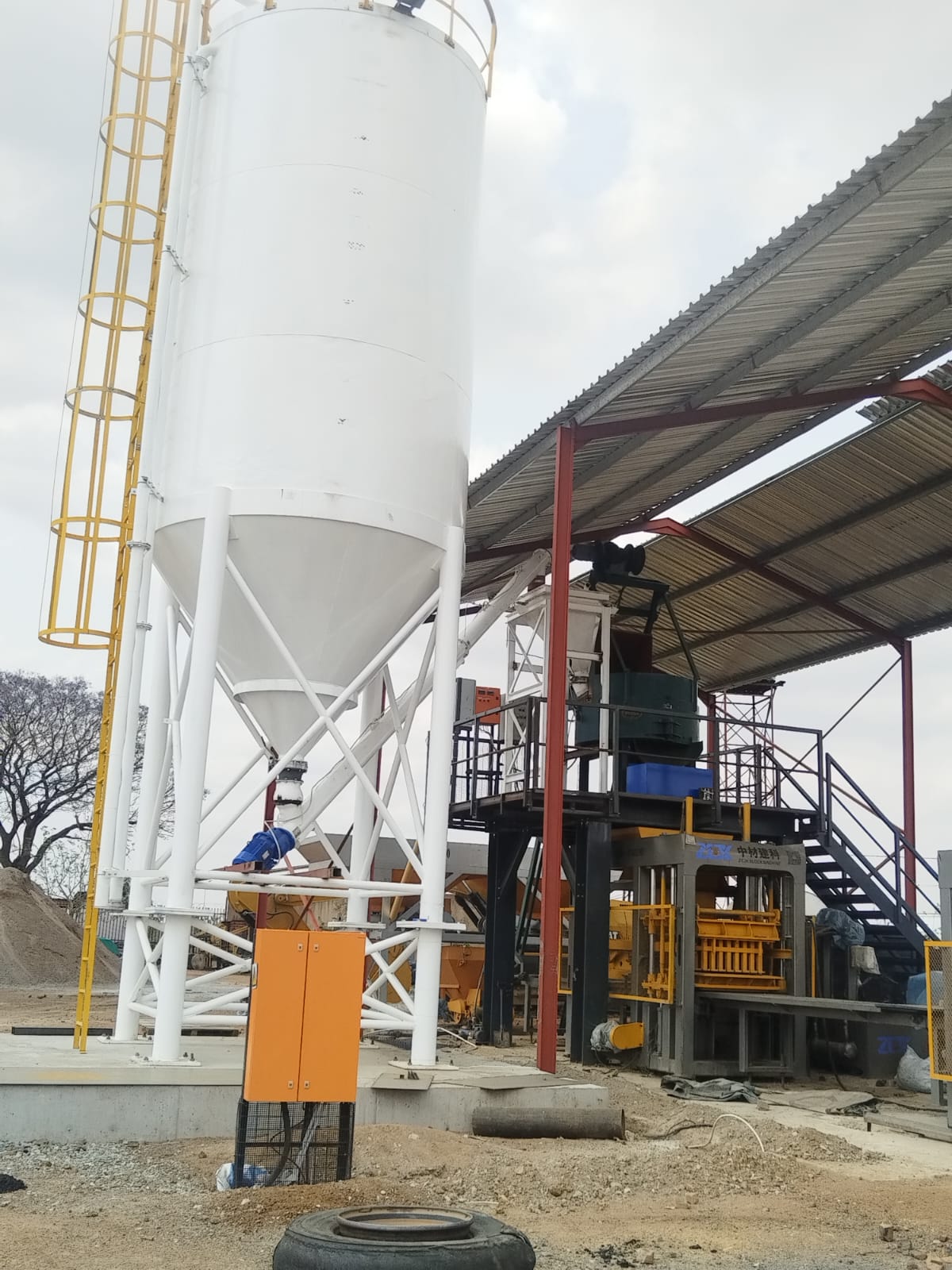 Concrete batching plant